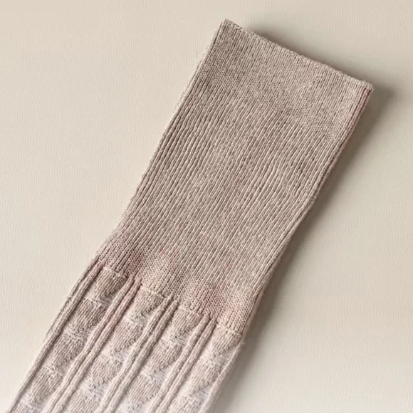 🌸Thigh Highs Cotton/Spandex Heart knit jacquard - Picture 6 of 8